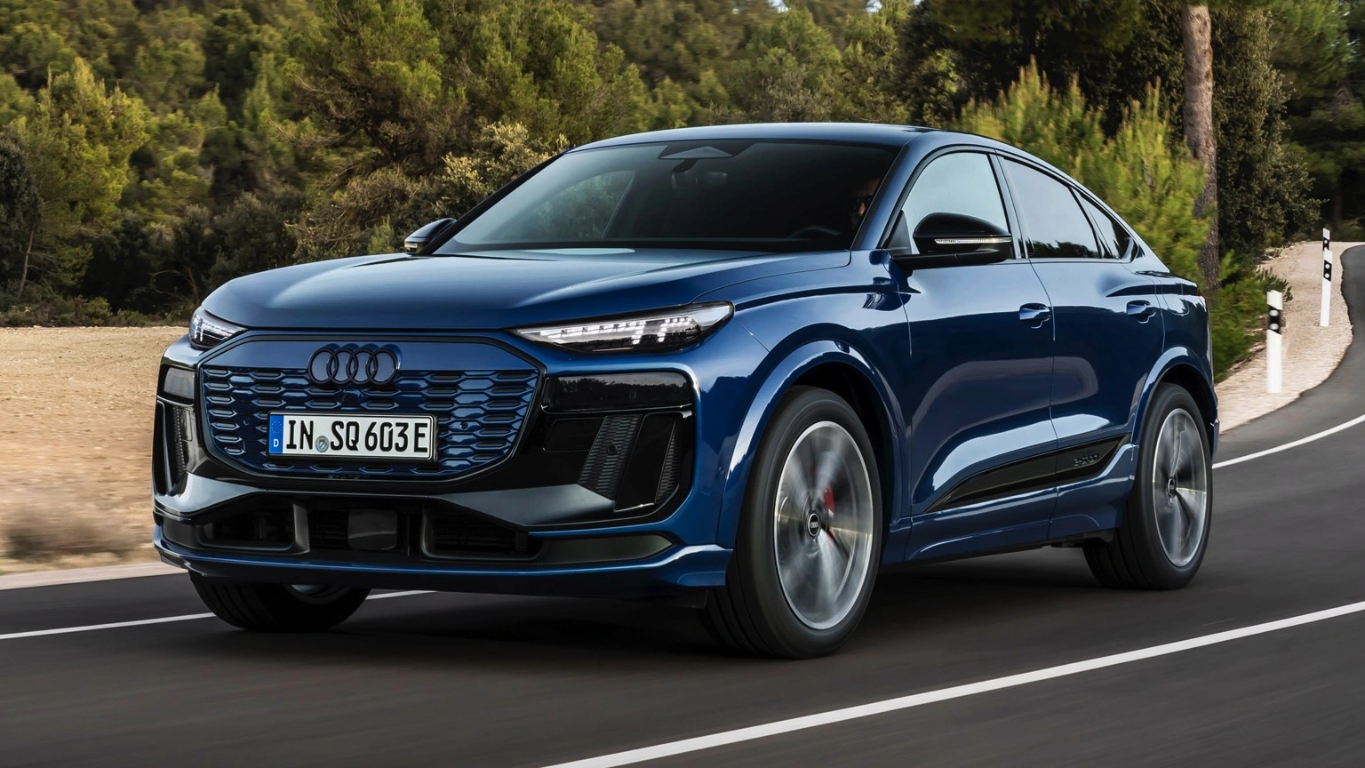 Audi SQ6 e-tron