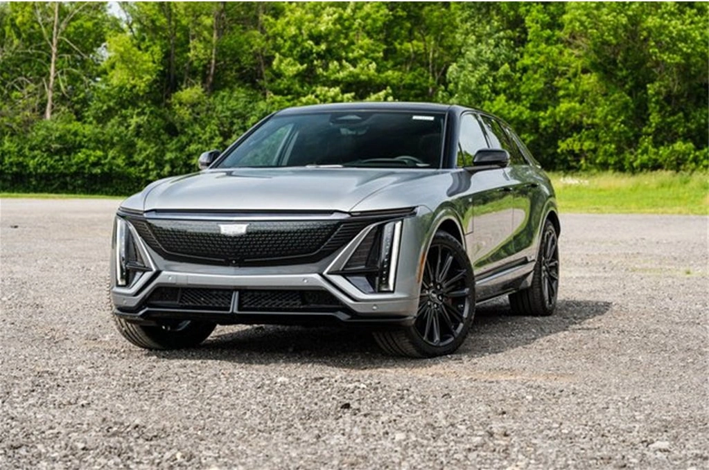 Cadillac Lyriq-V