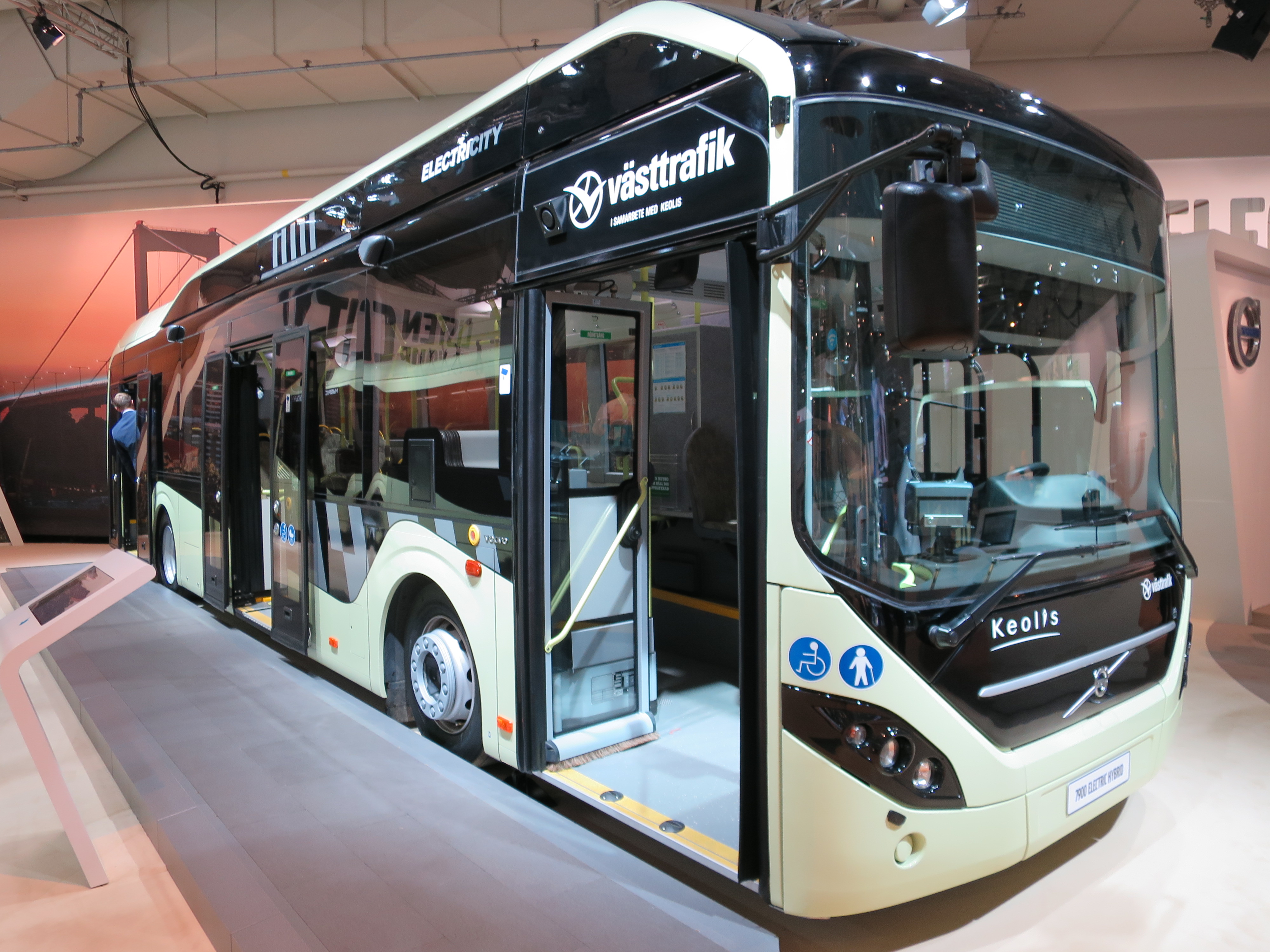 Teljesen elektromos Volvo busz a fővárosban